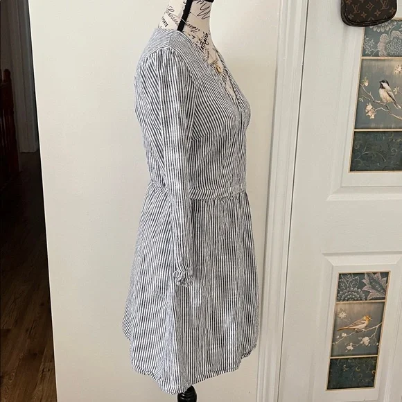 Old Navy Blue & White Striped Long Sleeve V-Neck Dress - Picture 7 of 13